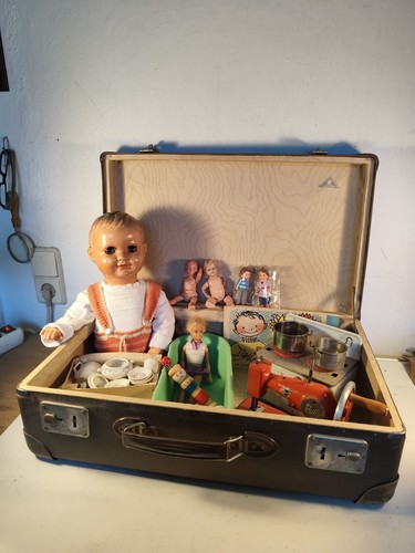Ddr spielzeug puppen - ddr, koffer